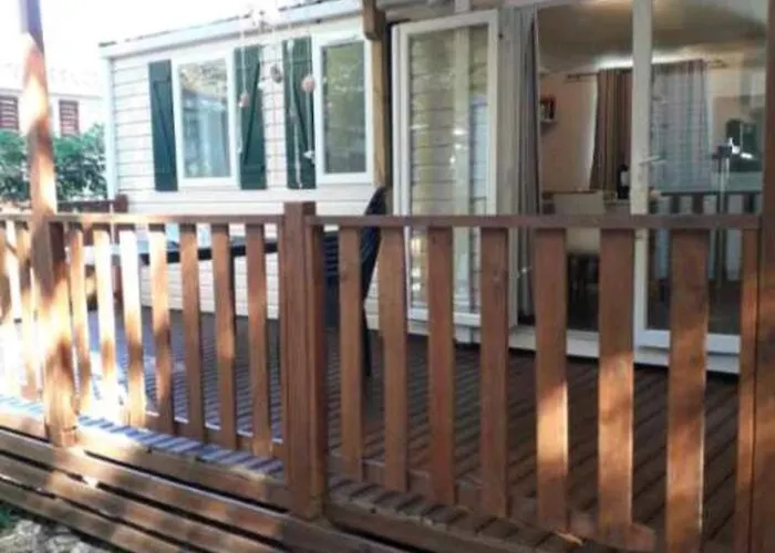 캠프장 Le Kraken Aureilhan (Landes)