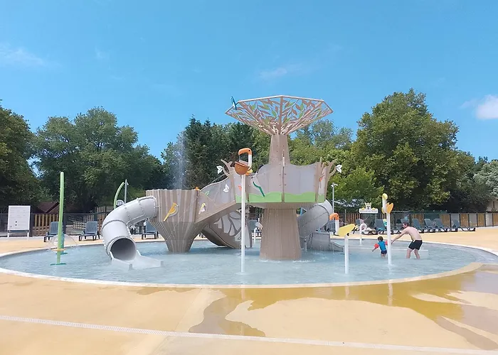 캠프장 Le Kraken Aureilhan (Landes)